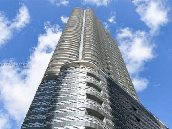 1000 Brickell Plaza , Unit 2406, Miami, FL 33131