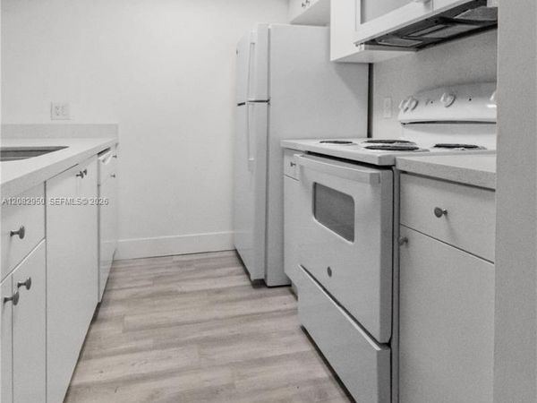 8100 Geneva Ct , Unit 141, Doral, FL 33166