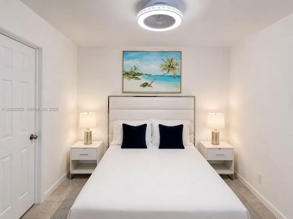 2900 N Ocean Blvd, Unit 4, Fort Lauderdale, FL 33308