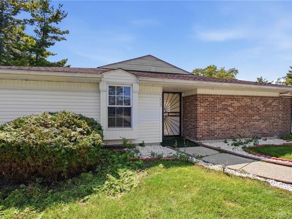 5639 Troy Villa Boulevard, Huber Heights, OH 45424