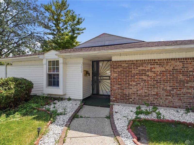 5639 Troy Villa Boulevard, Huber Heights, OH 45424 Photo 48