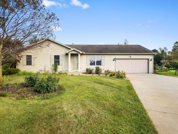 51968 Buckwillow Court, Elkhart, IN 46514