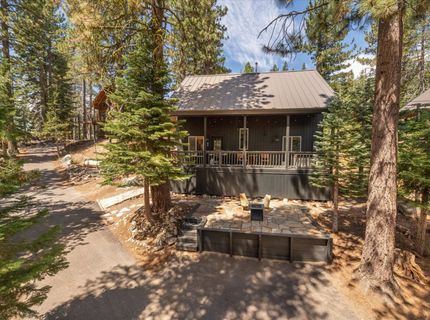 50638 Hemlock Court, Soda Springs, CA 95728 Photo