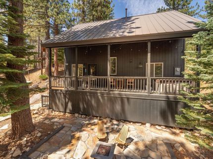 50638 Hemlock Court, Soda Springs, CA 95728 Photo