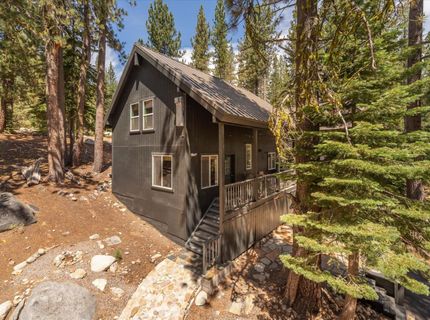 50638 Hemlock Court, Soda Springs, CA 95728 Photo