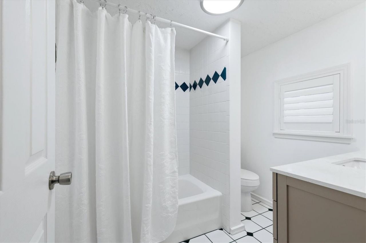 2520 Huntington Avenue, Sarasota, FL 34232 Photo