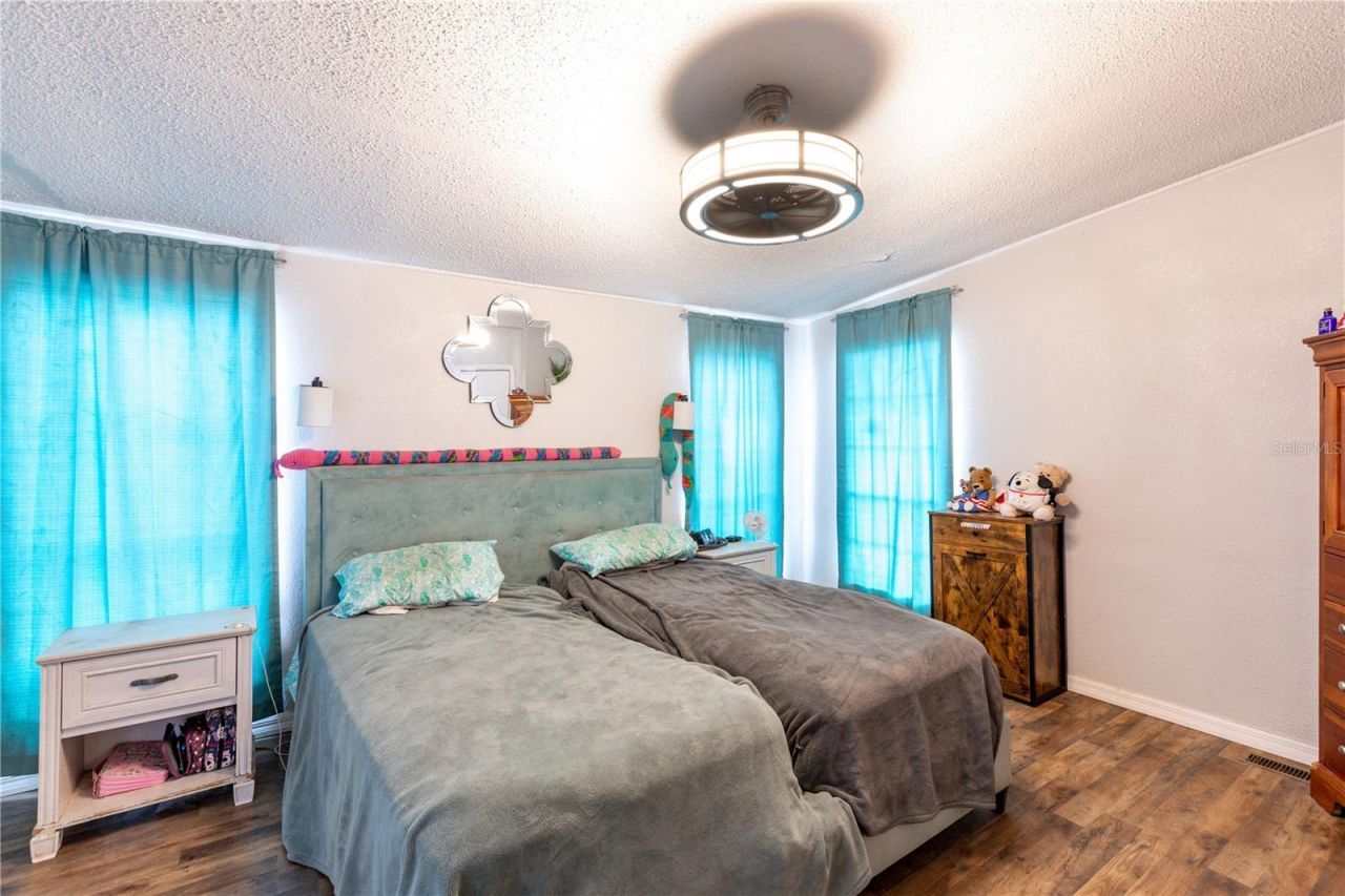 17242 Bradford Avenue, Brooker, FL 32622 Photo