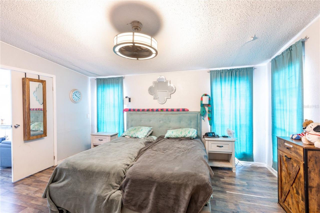17242 Bradford Avenue, Brooker, FL 32622 Photo
