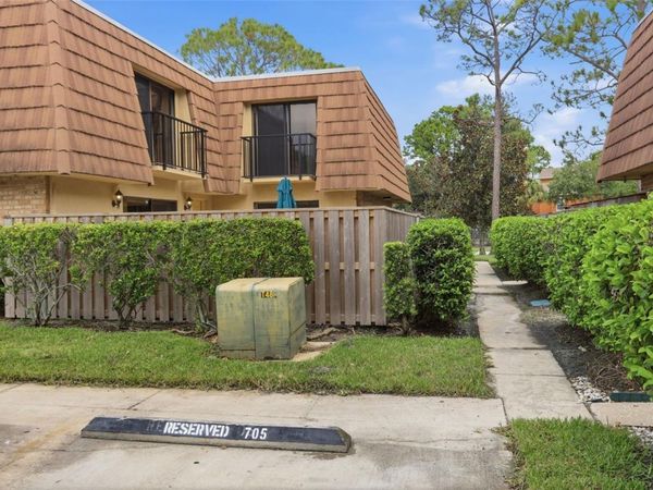 5256 CYPRESS COURT , Unit 703, ORLANDO, FL 32811