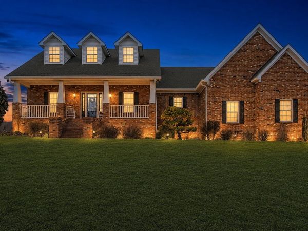 117 Bloomsbury Dr , Portland, TN 37148