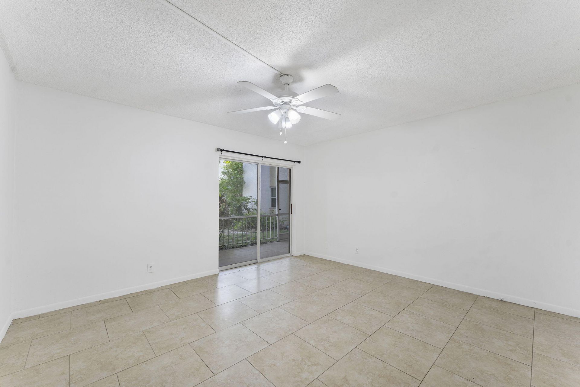 632 NW 13th Street, Unit 16, Boca Raton, FL 33486 Photo
