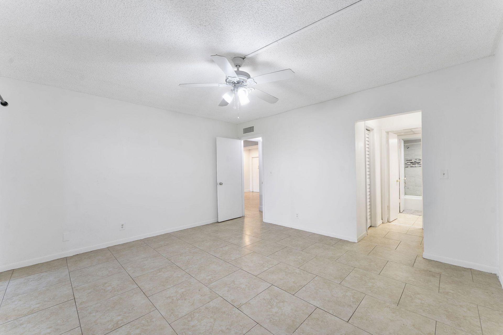 632 NW 13th Street, Unit 16, Boca Raton, FL 33486 Photo