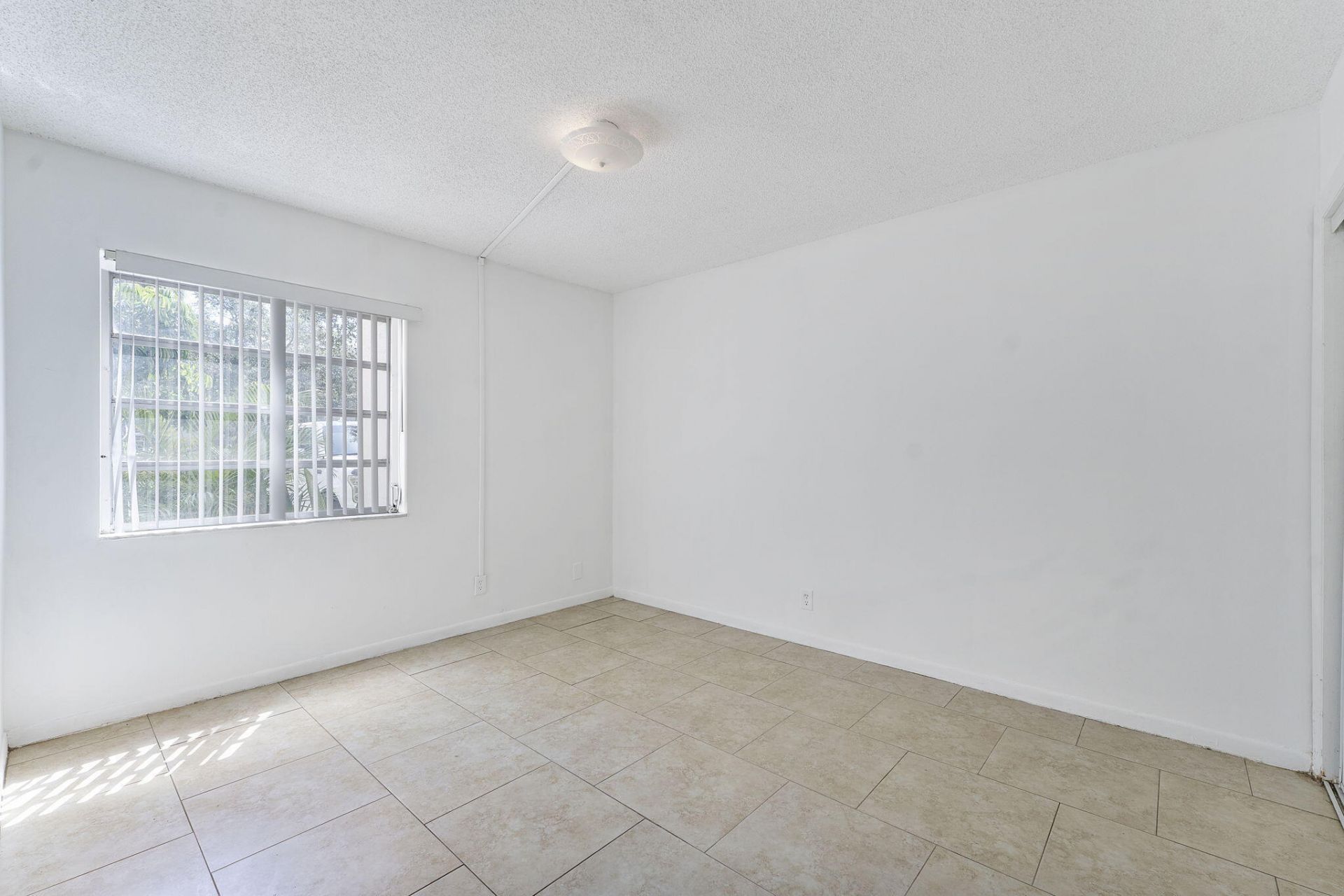 632 NW 13th Street, Unit 16, Boca Raton, FL 33486 Photo