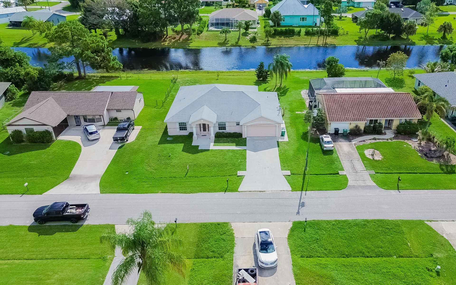 1831 SE Mantua Street, Port Saint Lucie, FL 34952 Photo