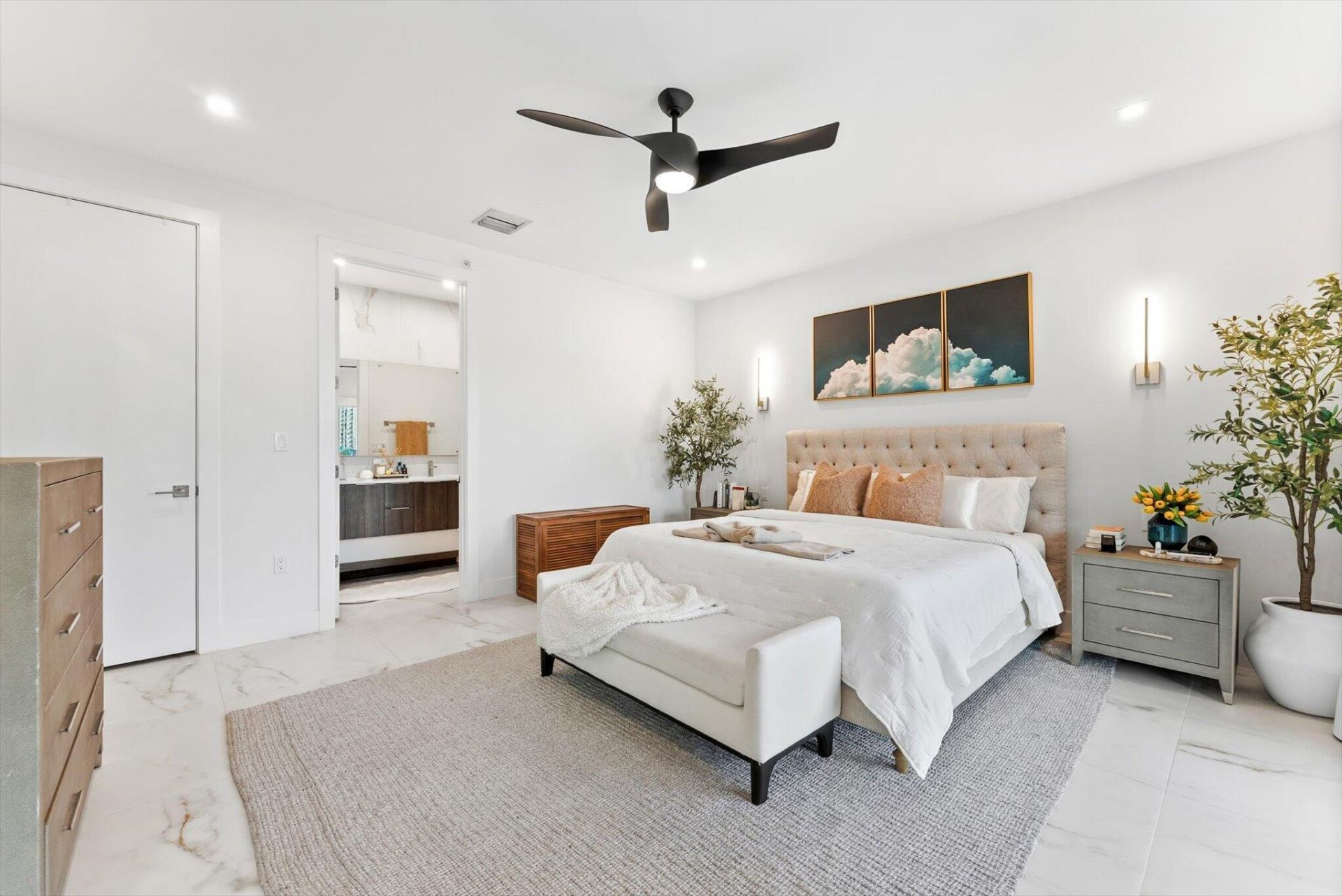 1048 N Victoria Park Road, Fort Lauderdale, FL 33304 Photo