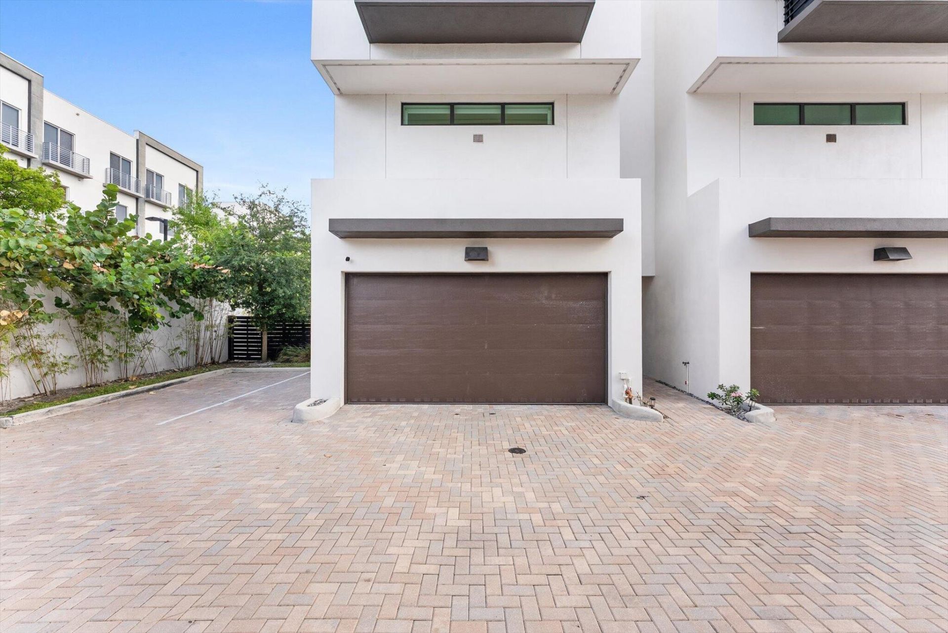 1048 N Victoria Park Road, Fort Lauderdale, FL 33304 Photo
