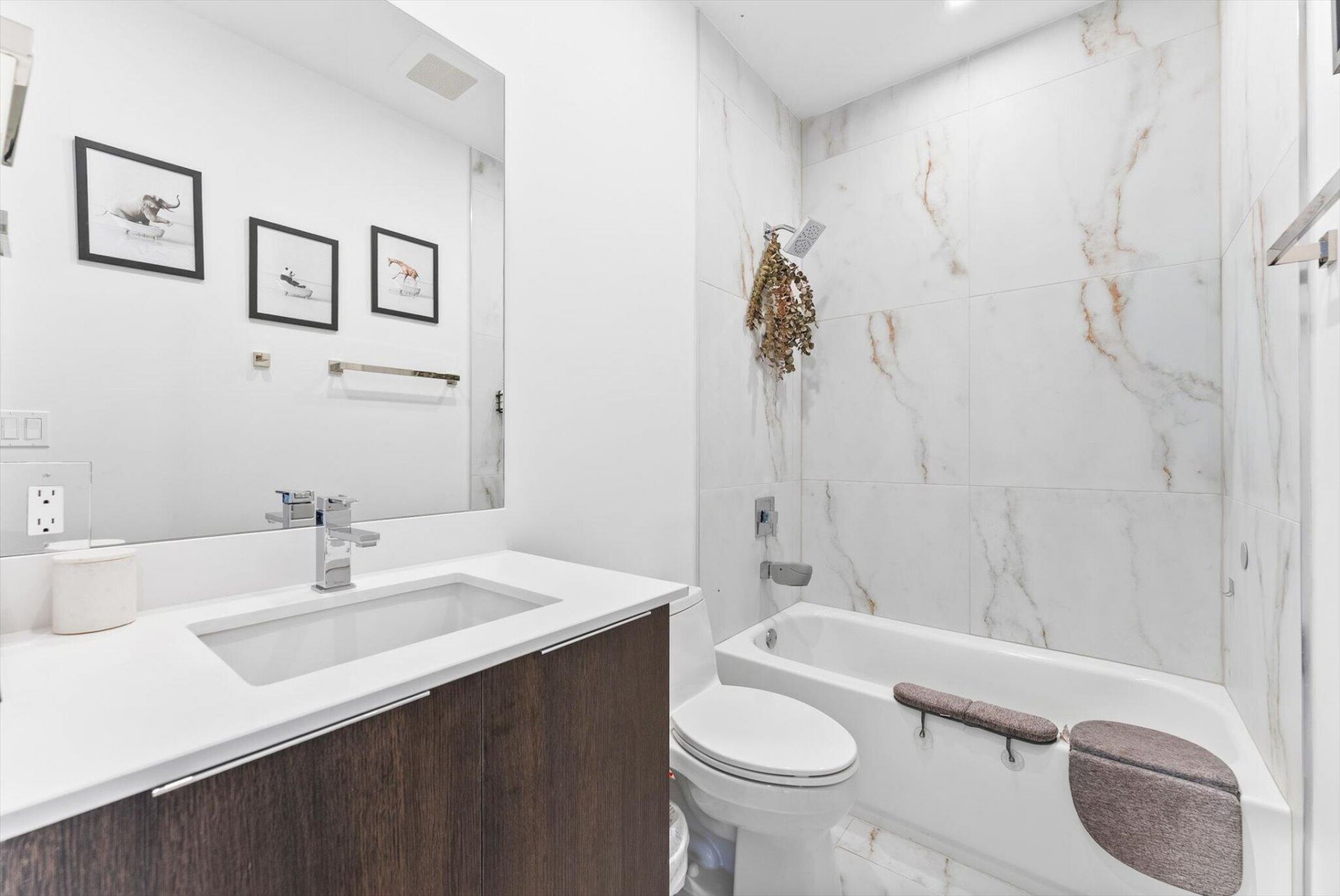 1048 N Victoria Park Road, Fort Lauderdale, FL 33304 Photo