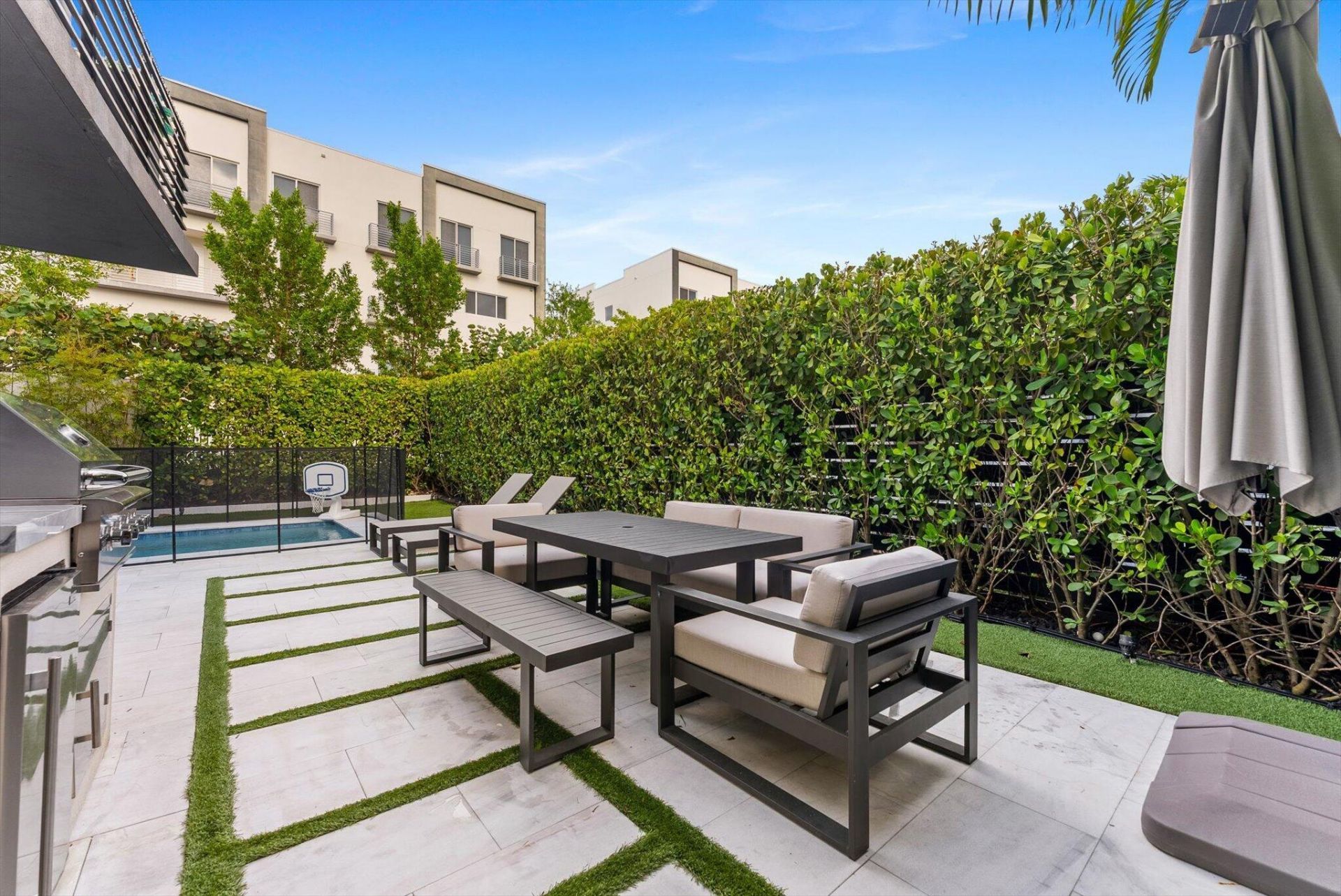 1048 N Victoria Park Road, Fort Lauderdale, FL 33304 Photo