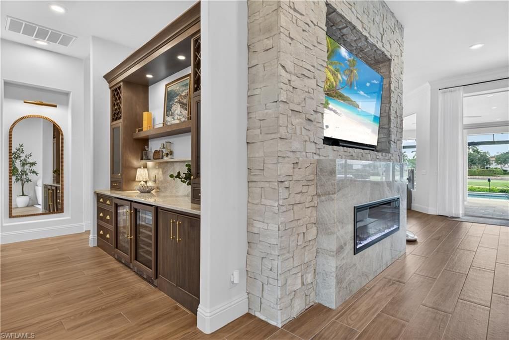 4677 Lighthouse Ln, Naples, FL 34112 Photo