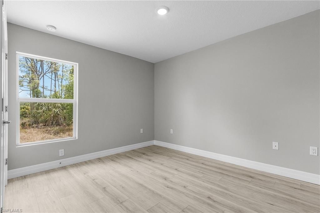 337 Woodburn Dr , Lehigh Acres, FL 33972 Photo
