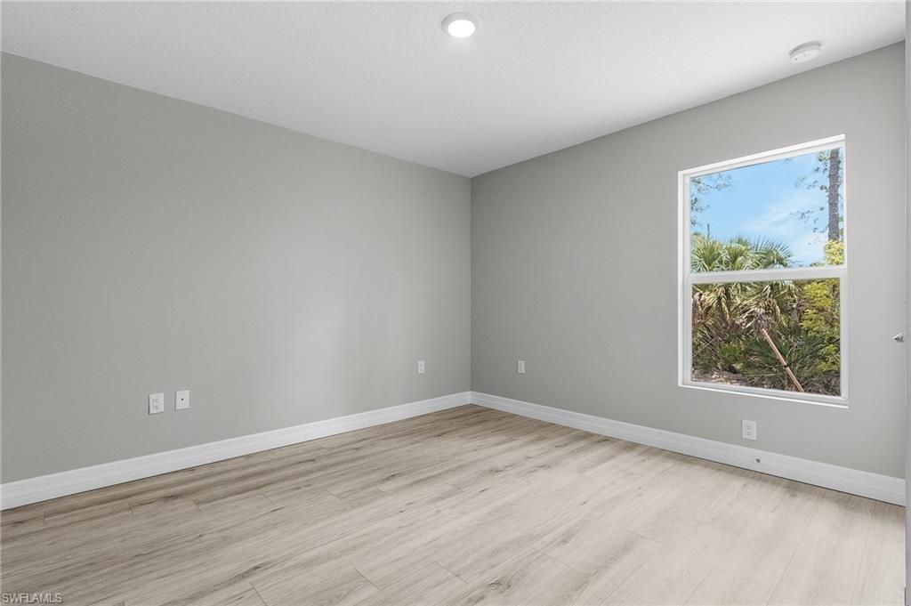 337 Woodburn Dr , Lehigh Acres, FL 33972 Photo