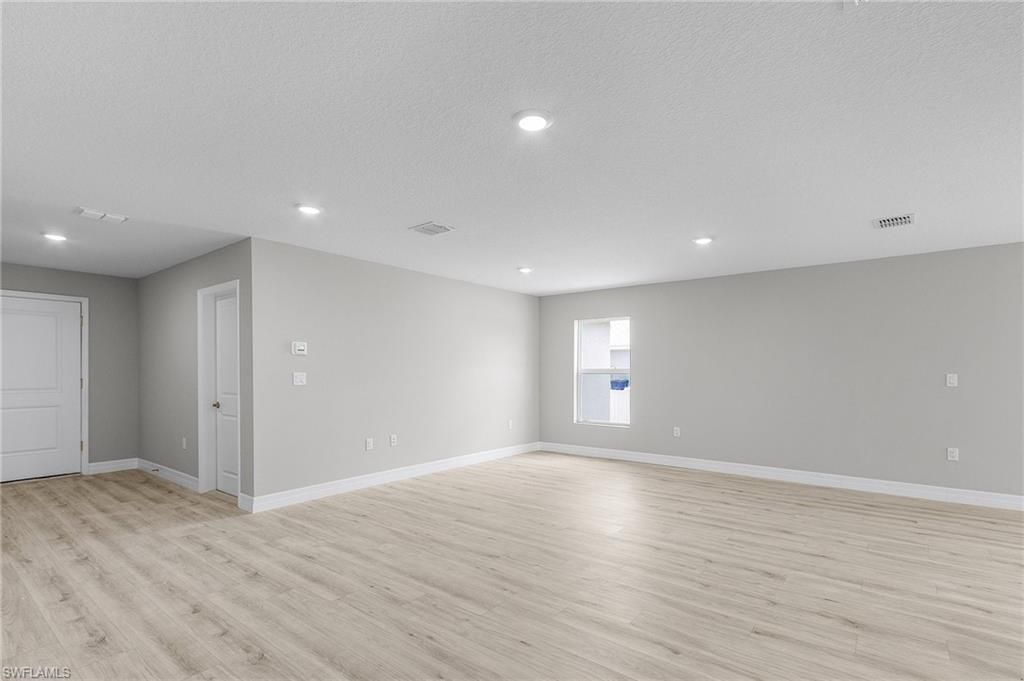 337 Woodburn Dr , Lehigh Acres, FL 33972 Photo