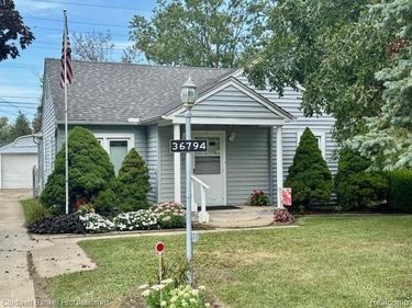 36794 Ellis Street , Huron Township, Mi 48164