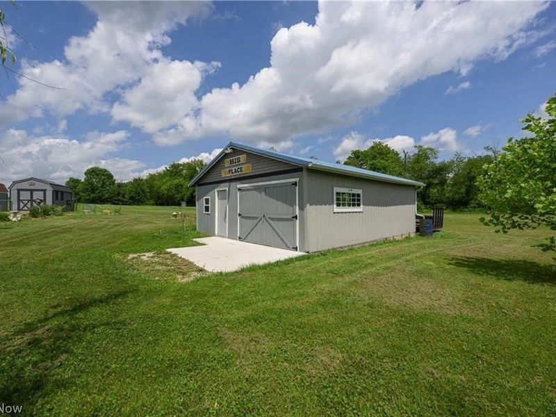 9427 Stonecreek Road SW, Newcomerstown, OH 43832 Photo 7