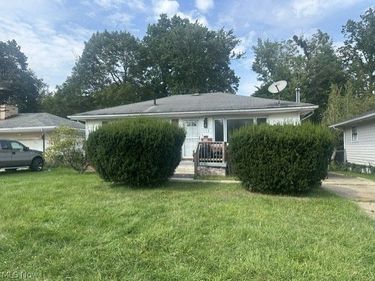 538 W Earle Avenue, Youngstown, OH 44511