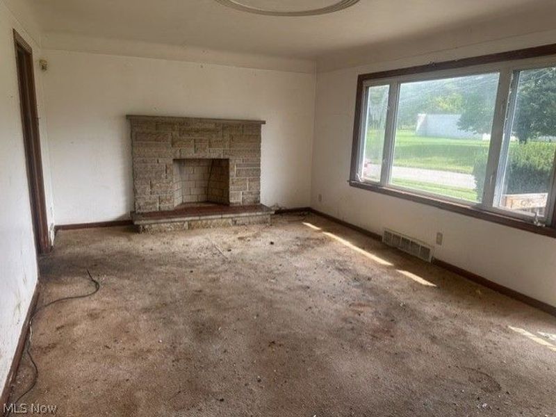 538 W Earle Avenue, Youngstown, OH 44511 Photo 4