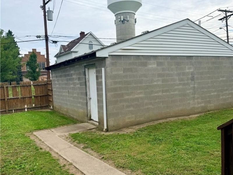 1407 Ridge Avenue, Steubenville, OH 43952 Photo 8