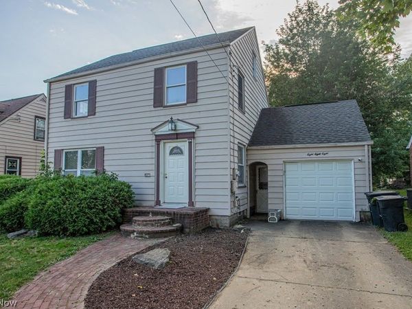 888 Trumbull Avenue SE, Warren, OH 44484