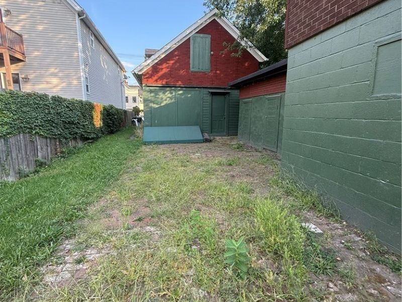 604 Jefferson Avenue, Cleveland, OH 44113 Photo 12