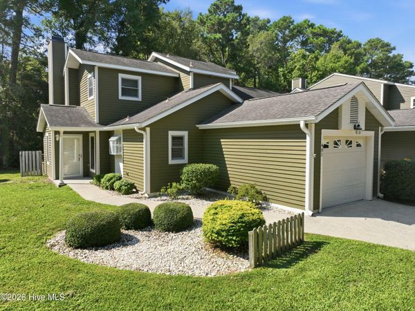 401 Cedarwood Village , Morehead City, NC 28557