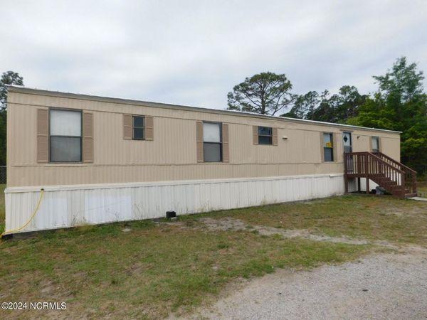 358 White Oak Drive , Newport, NC 28570