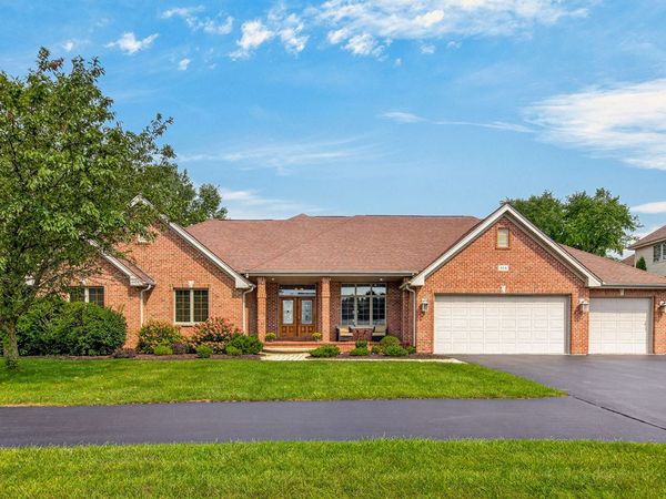 414 CASTLE WYND Drive , Loves Park, IL 61111