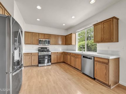 9825 Suncrest Drive, Reno, NV 89506 Photo
