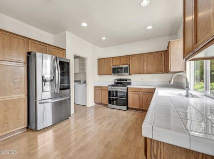 9825 Suncrest Drive, Reno, NV 89506 Photo