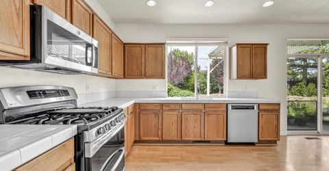 9825 Suncrest Drive, Reno, NV 89506 Photo