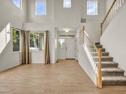 9825 Suncrest Drive, Reno, NV 89506 Photo