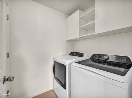 9825 Suncrest Drive, Reno, NV 89506 Photo