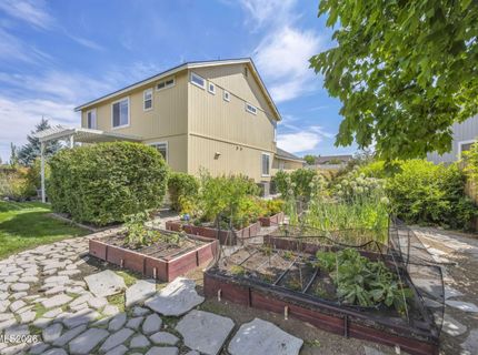 9825 Suncrest Drive, Reno, NV 89506 Photo
