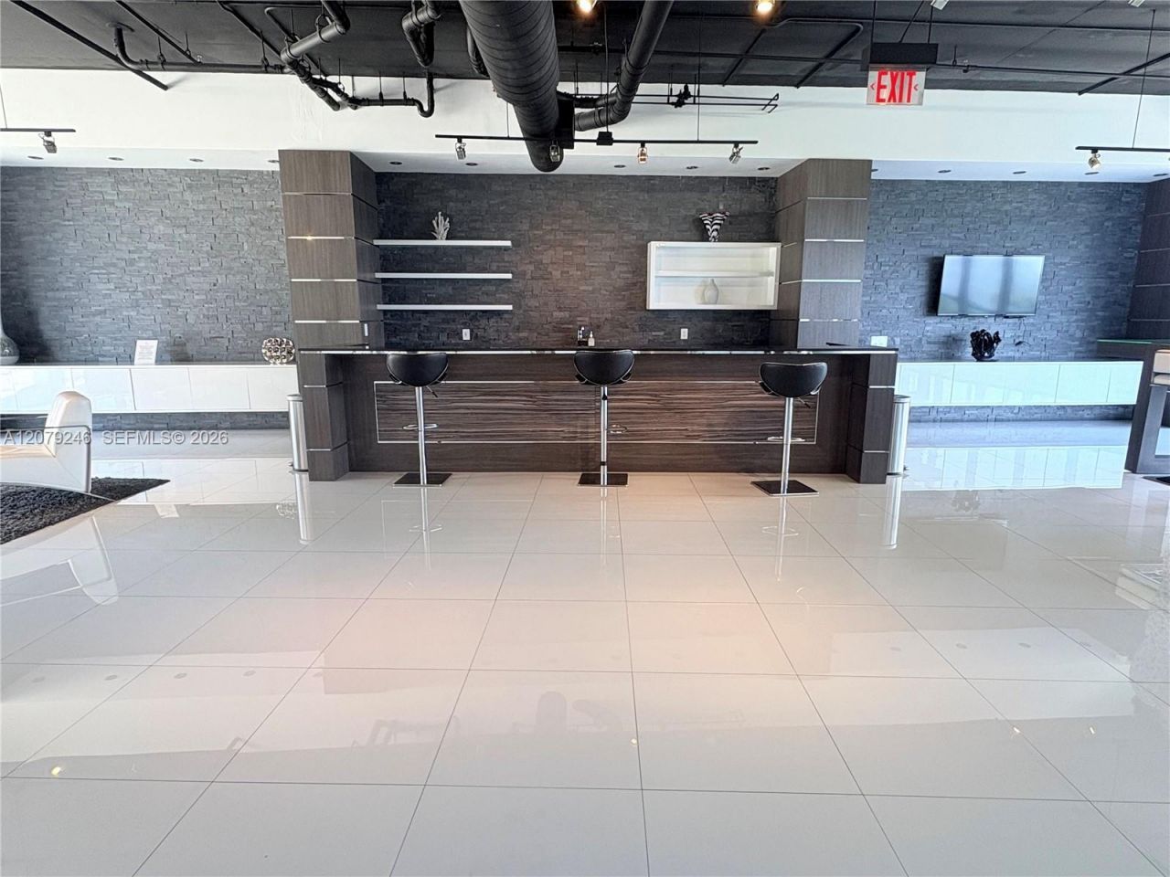 601 NE 36th St , Unit 1412, Miami, FL 33137 Photo