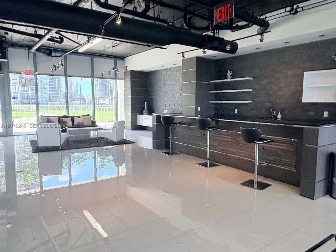 601 NE 36th St , Unit 1412, Miami, FL 33137 Photo