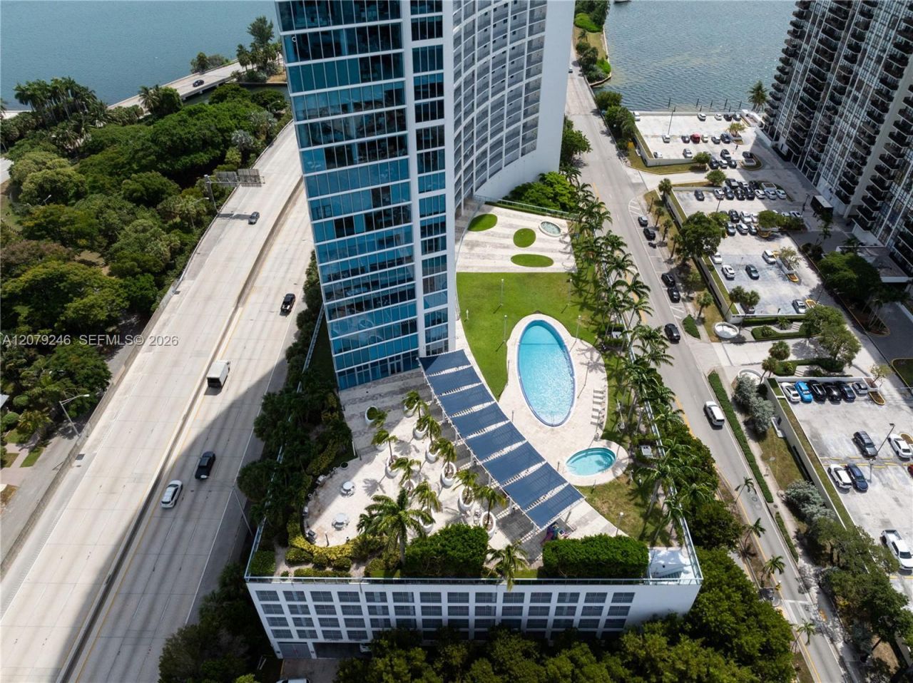 601 NE 36th St , Unit 1412, Miami, FL 33137 Photo