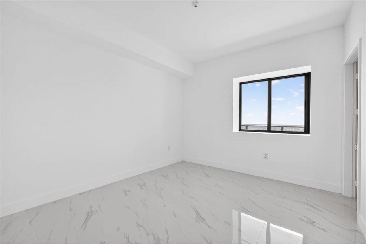 700 NE 24th Street , Unit 5202, Miami, FL 33137 Photo