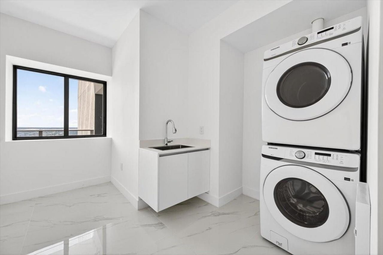 700 NE 24th Street , Unit 5202, Miami, FL 33137 Photo