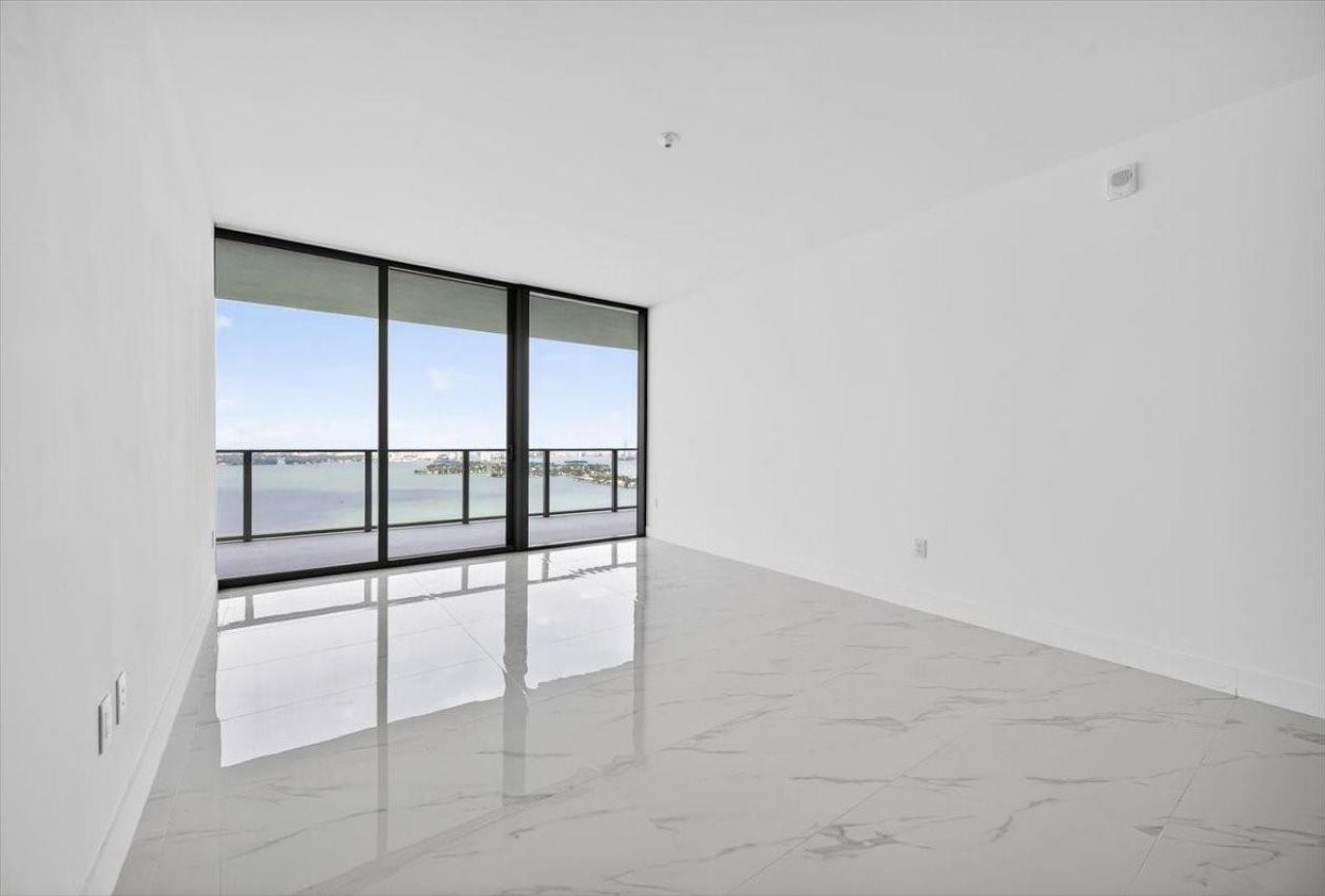 700 NE 24th Street , Unit 5202, Miami, FL 33137 Photo