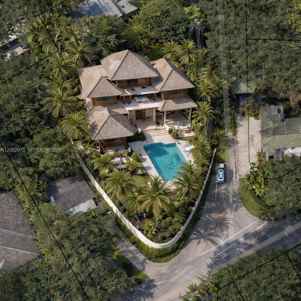1701 S Bayshore Dr , Miami, FL 33133 Photo