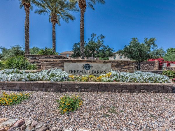 2560 E COCONINO Way, Gilbert, AZ 85298